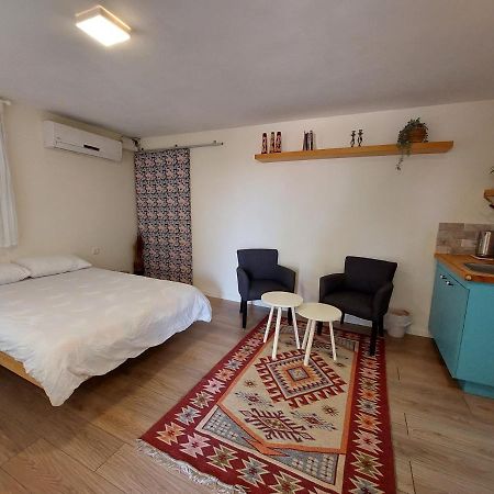 Cute Guest Room Kefar Weradim Kültér fotó